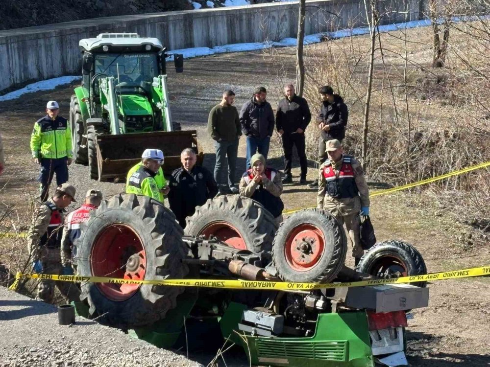 Ardahan Posof’ta Traktör Kazası; 1 Ölü