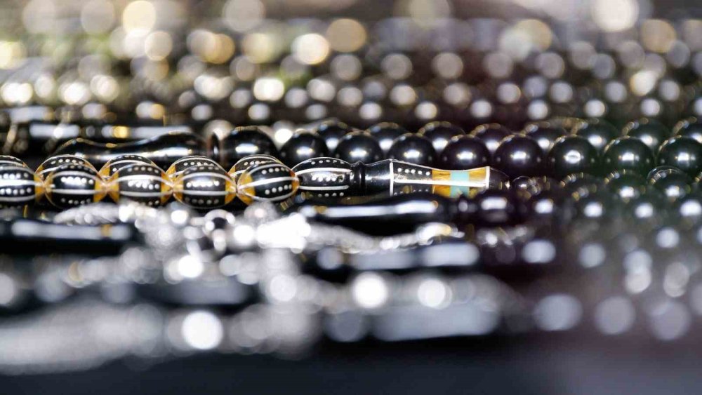 Erzurum’un Siyah Mirası.. Oltu Taşı Yüzyıllardır Işıltısını Koruyor!