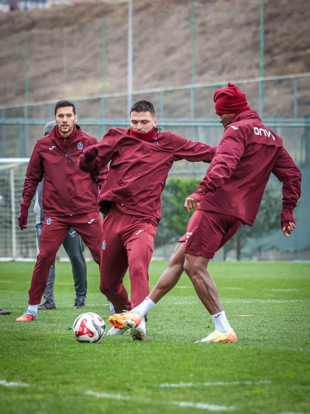 Trabzonspor, Süper Lig'de Zirveye Oynuyor.. Büyük Değişim ve Yeniden Yapılanma!&nbsp;