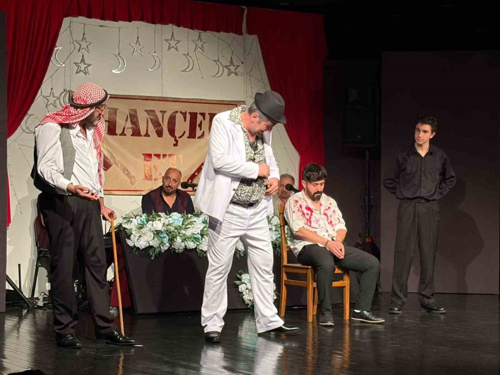 Erzurum Şehir Tiyatroları, Trabzon Erol Günaydın Tiyatro Festivali’nde