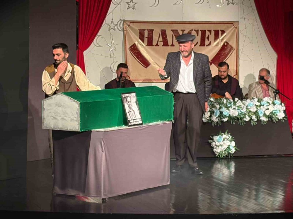 Erzurum Şehir Tiyatroları, Trabzon Erol Günaydın Tiyatro Festivali’nde