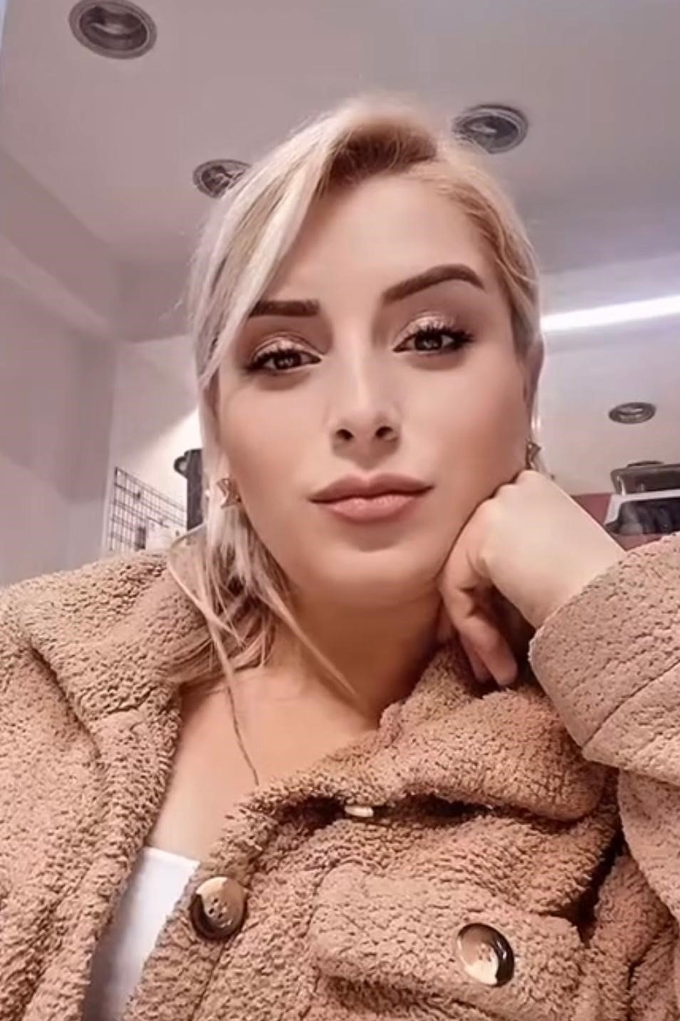 İzmir’de Eski Eşini Öldüren Kişi Aynı Silahla İntihar Etti