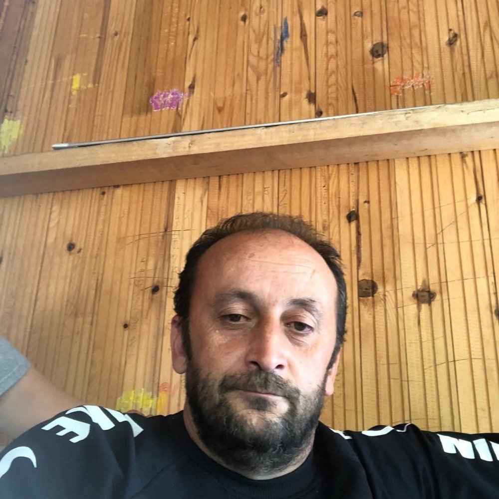 Köy Yolunda Şüpheli Olay.. Öğretmen, Araç İçinde Ölü Bulundu!