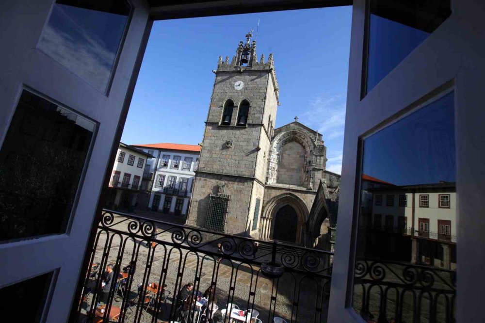 Portekiz’de Kiliseden 57 Cinsel İstismar Mağduruna 1,6 Milyon Euro Tazminat