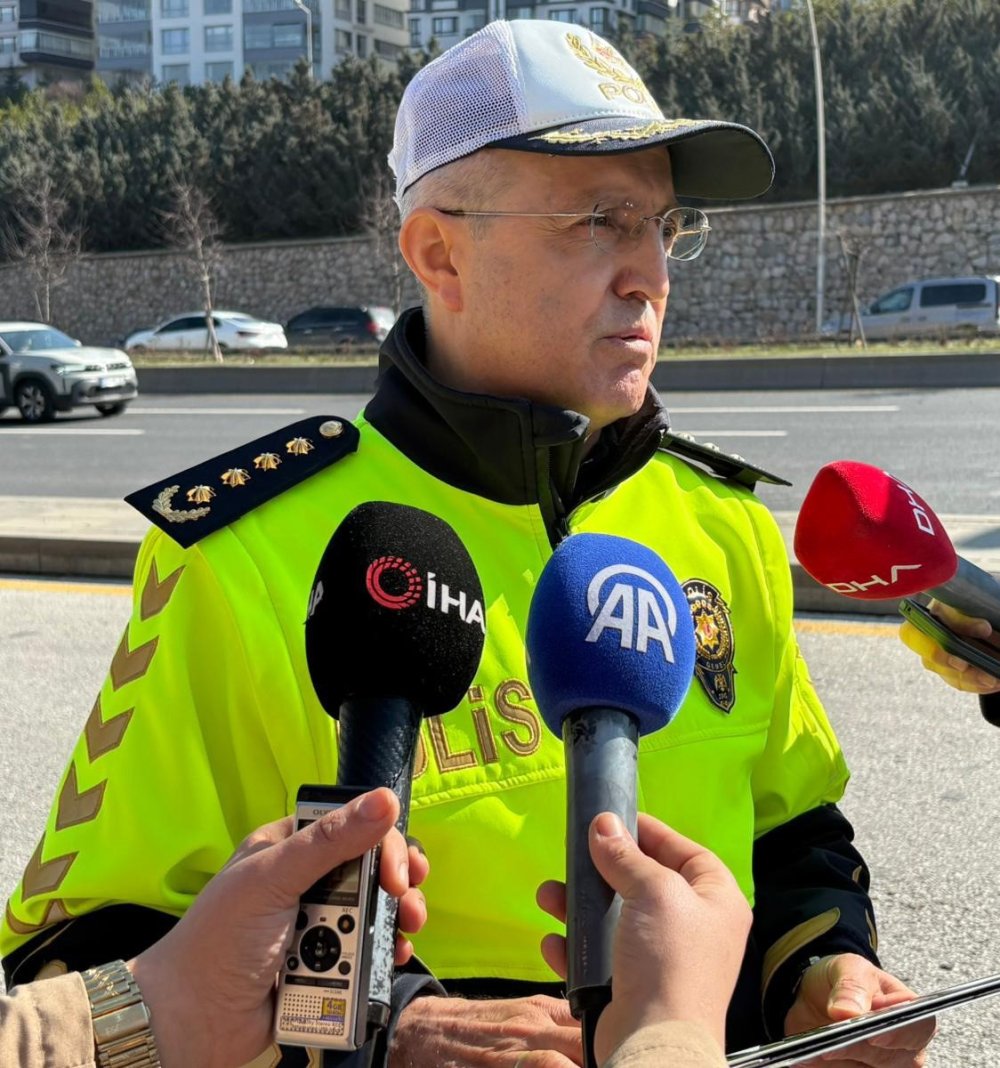 Trafik Daire Başkanı Mutlu’dan Standart Ve ‘App’ Plaka Arasındaki Farklarla İlgili Açıklama