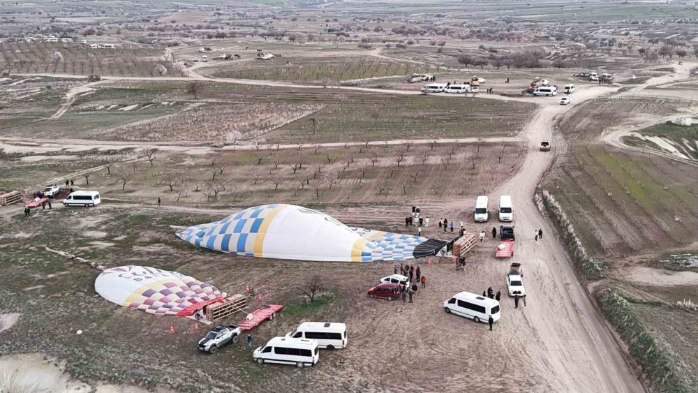 Kapadokya’da Sıcak Hava Balon Turlarına Rüzgar Engeli