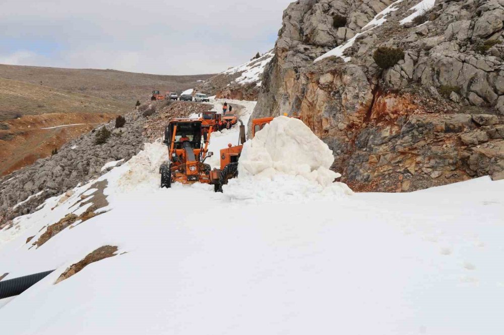 Konya’da 4 Aydır Kapalı Olan Yol Yeniden Ulaşıma Açılıyor