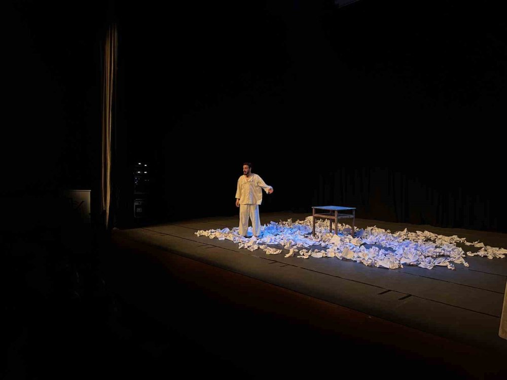 Bergama’da ’Tiyatro Günleri’ Büyük İlgi Gördü