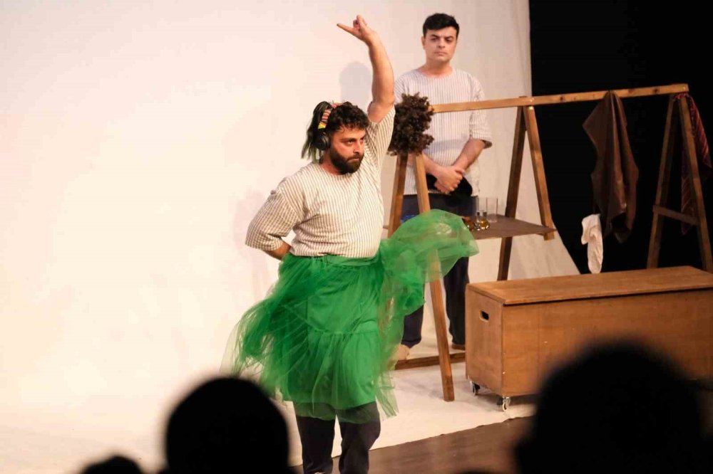 Bodrum Belediyesi Şehir Tiyatrosu 9 Yaşında