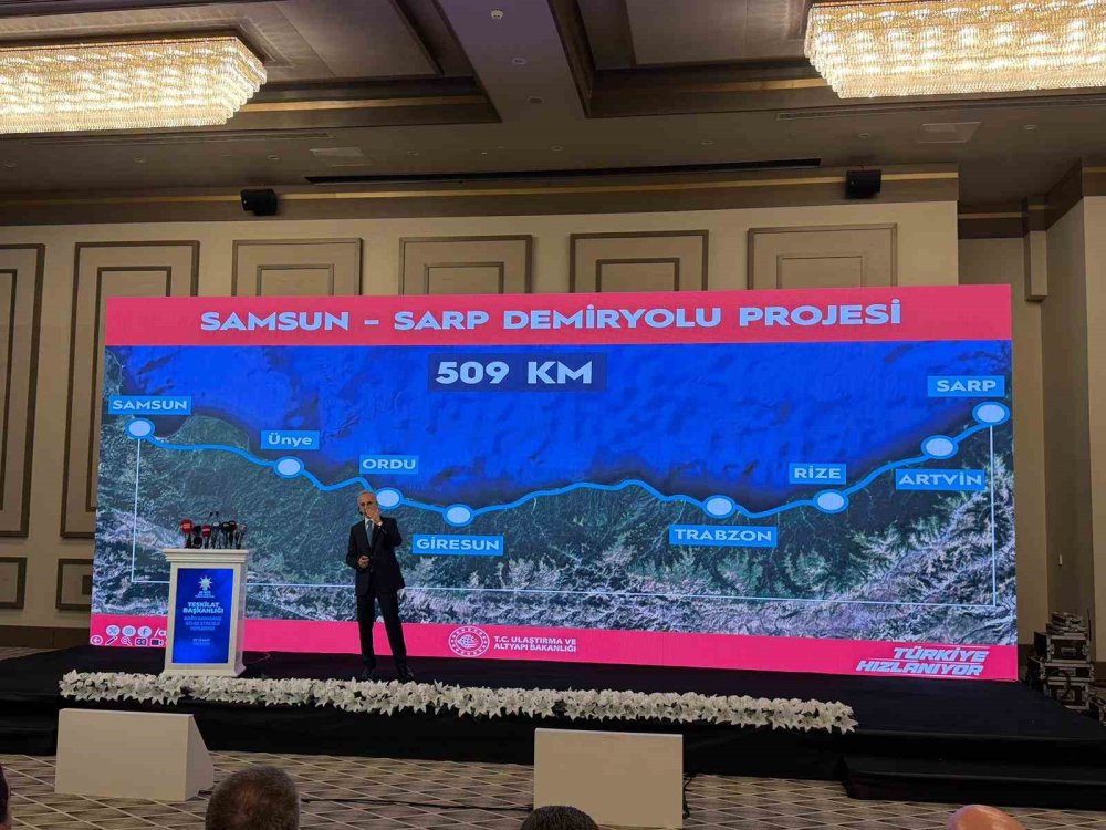 Kalkınma Yolu Trabzon’da Masaya Yatırıldı.. 10 Yılda 55 Milyar Dolarlık Katkı Bekleniyor!