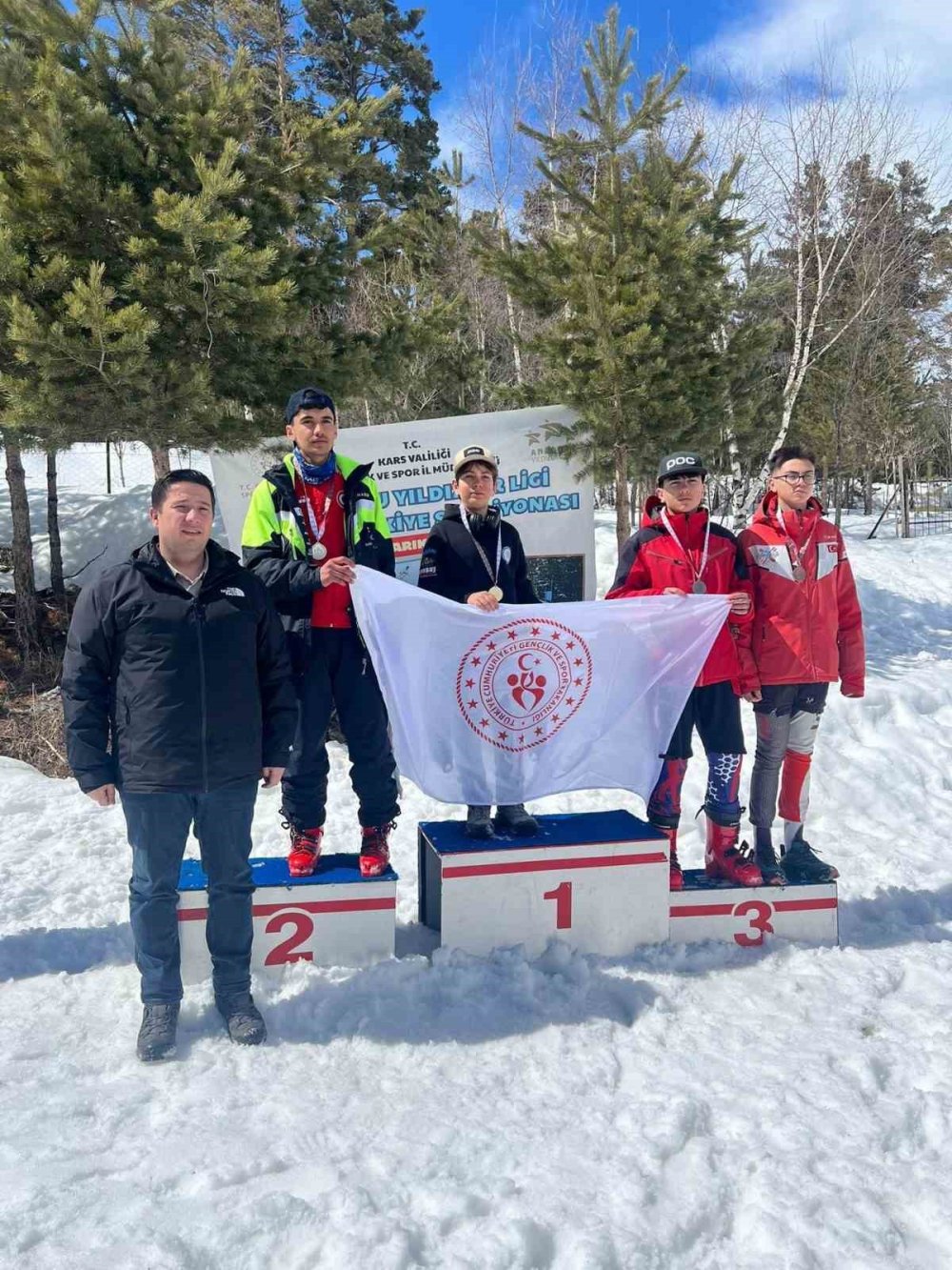 Spor A.ş, Sarıkamış’tan İki Madalya İle Döndü