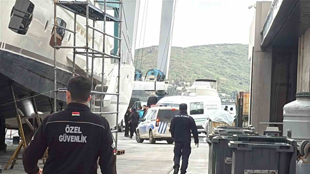 Bodrum Açıklarında Göçmen Botu Battı: 11 Ölü