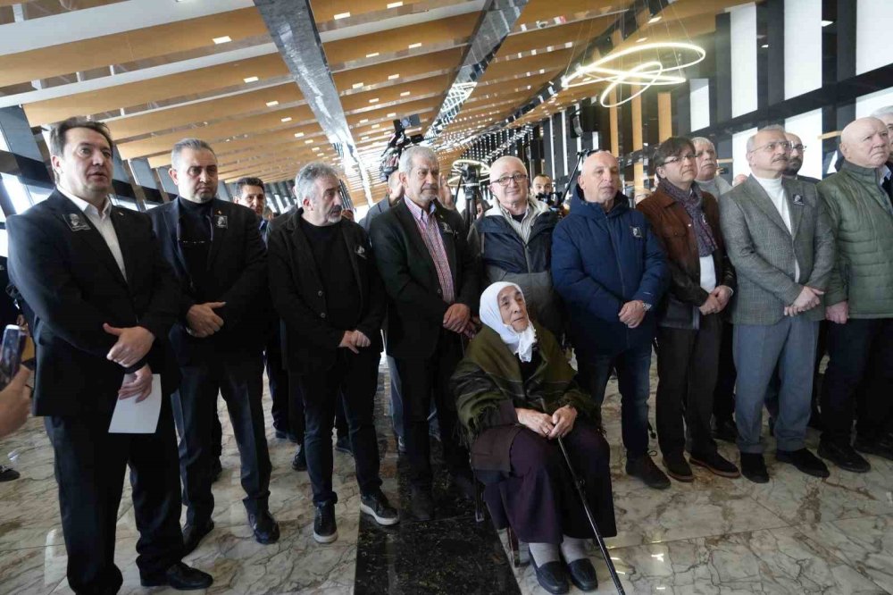 Gazeteci Feridun Fazıl Özsoy Dualarla Son Yolculuğuna Uğurlandı