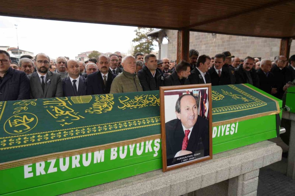 Gazeteci Feridun Fazıl Özsoy Dualarla Son Yolculuğuna Uğurlandı