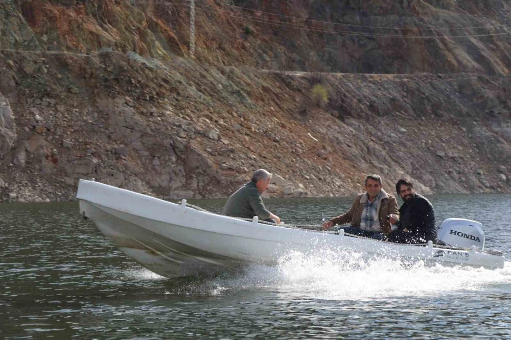 Denizi Olmayan Erzurum’da Yılda 300 Tona Yakın Balık Üretiyorlar