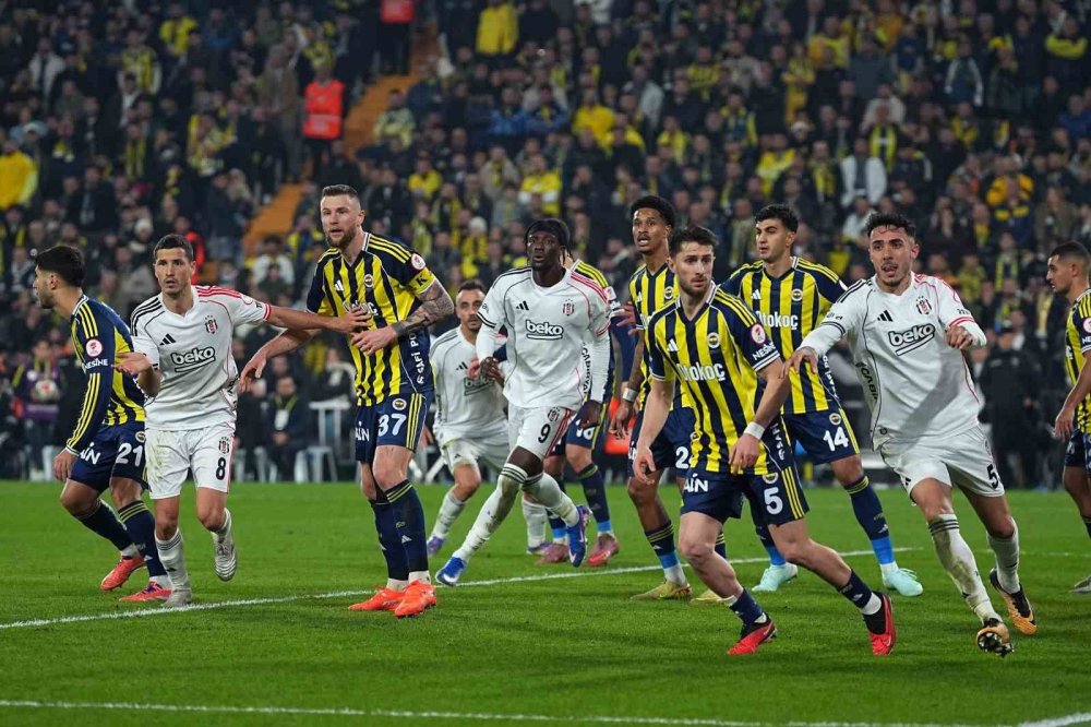Süper Lig’de Derbi Günü.. Fenerbahçe ve Beşiktaş 364’üncü Kez Karşılaşacak!