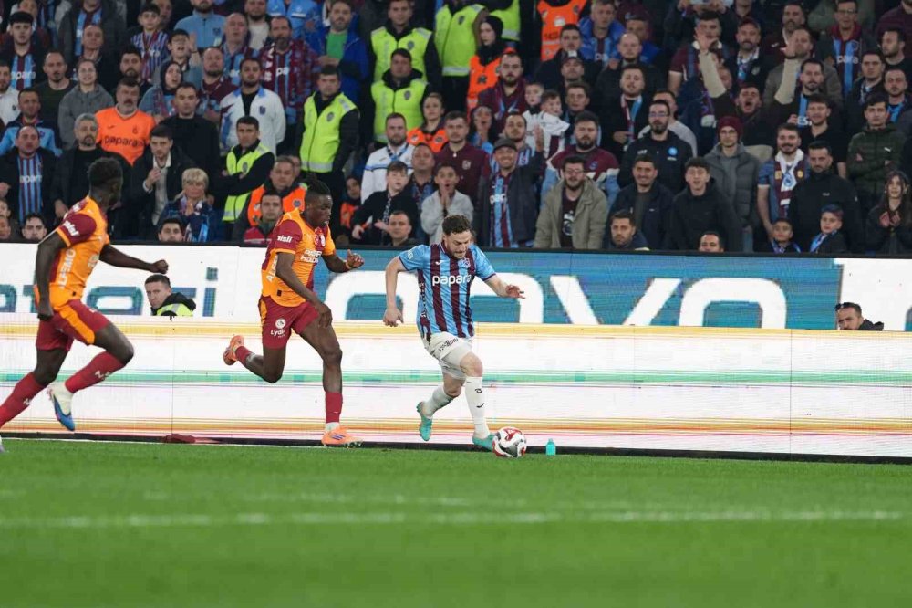 Trendyol Süper Lig: Trabzonspor: 2 - Galatasaray: 1 (maç Sonucu)
