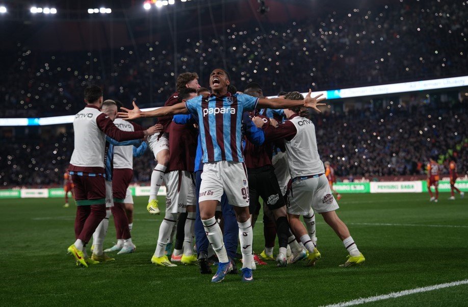 Trendyol Süper Lig: Trabzonspor: 2 - Galatasaray: 1 (maç Sonucu)