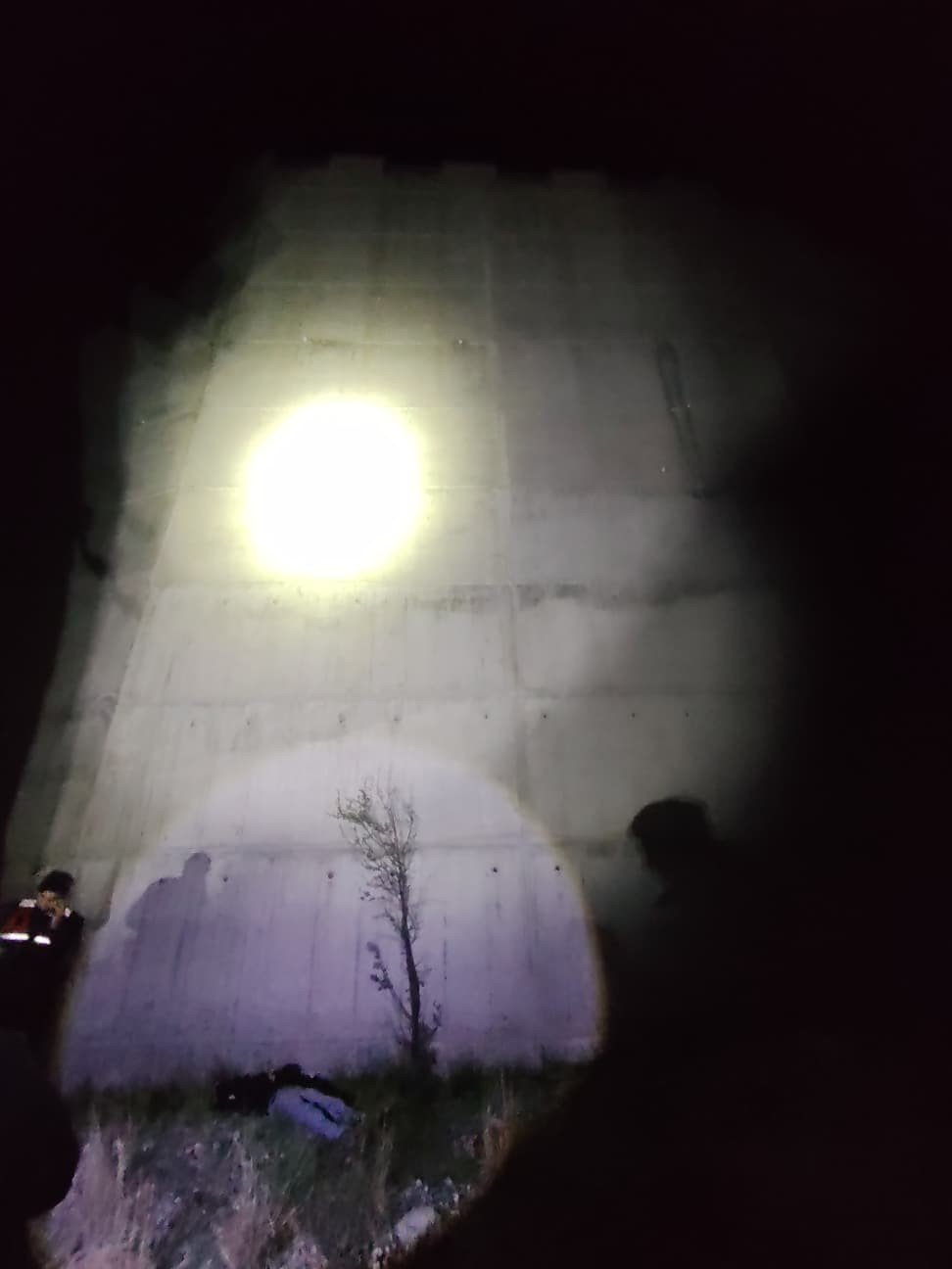 Artvin’de Gece Yarısı Feci Ölüm.. 70 Metrelik Duvar Can Aldı!