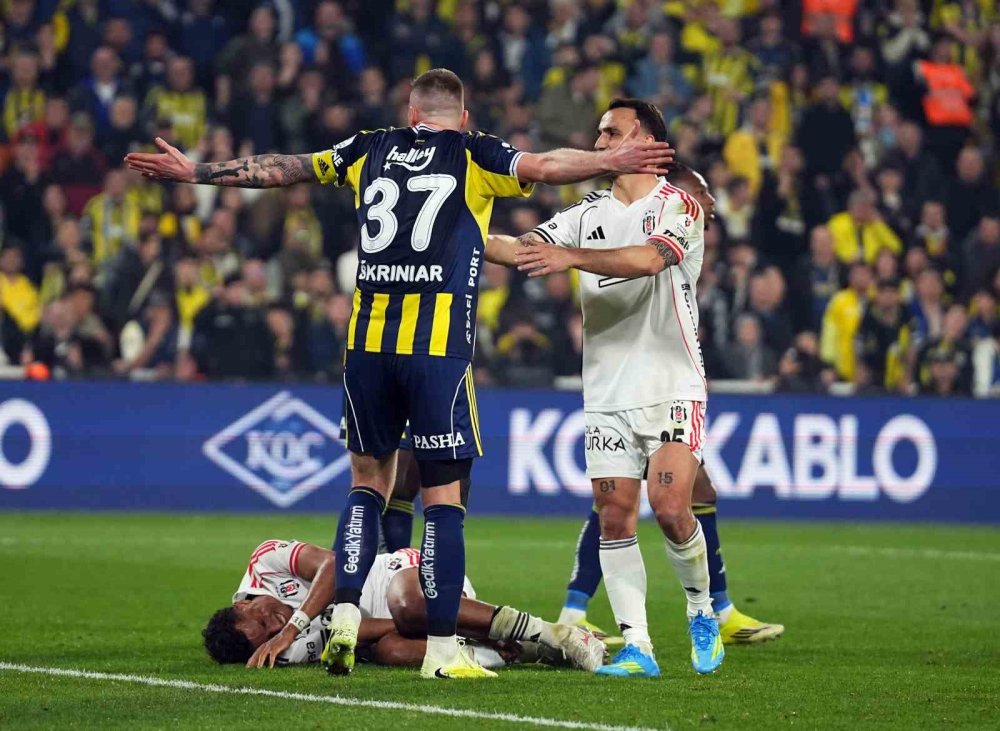 Kadıköy’de Derbi Nefes Kesti.. Fenerbahçe 90+11’de Kazandı!