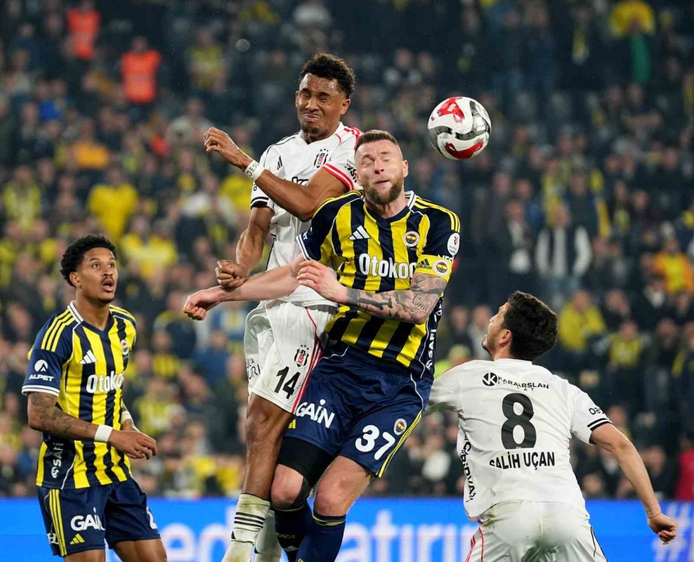 Kadıköy’de Derbi Nefes Kesti.. Fenerbahçe 90+11’de Kazandı!