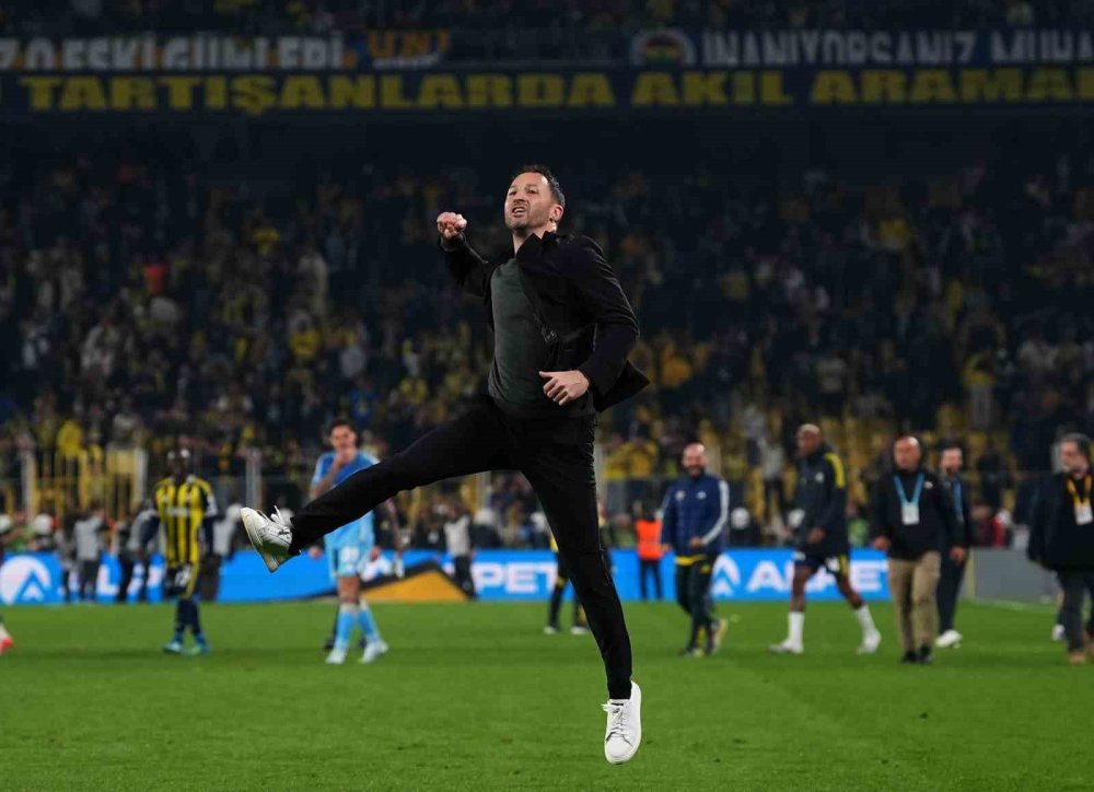 Kadıköy’de Derbi Nefes Kesti.. Fenerbahçe 90+11’de Kazandı!