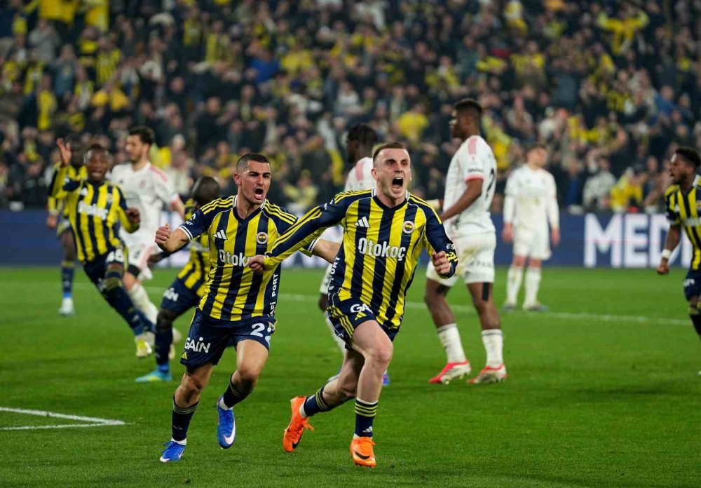 Kadıköy’de Derbi Nefes Kesti.. Fenerbahçe 90+11’de Kazandı!