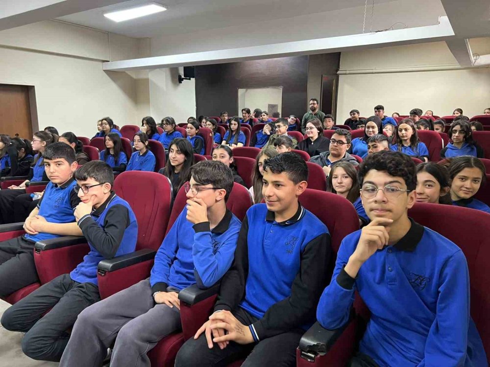 Katso Başkanı Kadir Bozan, Kariyer Günlerinde Öğrencilerle Buluştu