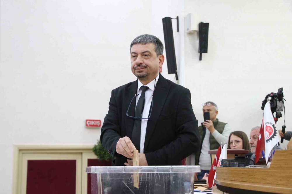 Uşak Belediyesi’nde Yeni Dönem.. Başkan Vekilliğine Hatice Terekeci Özkan Seçildi!