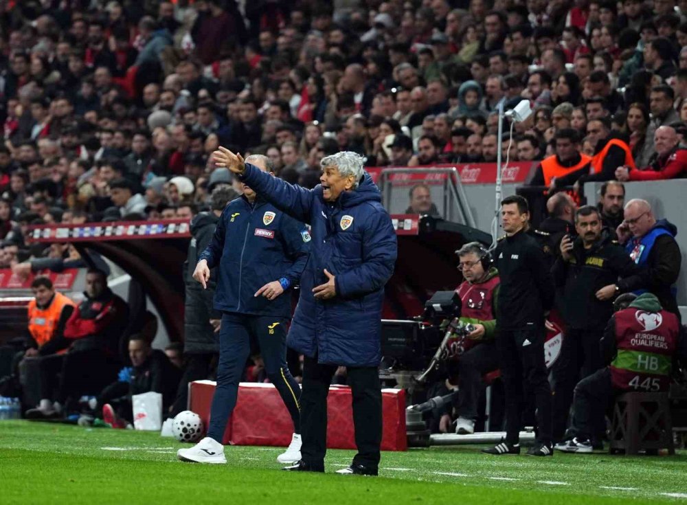 Futbol Dünyası Yasta.. Mircea Lucescu Hayatını Kaybetti!