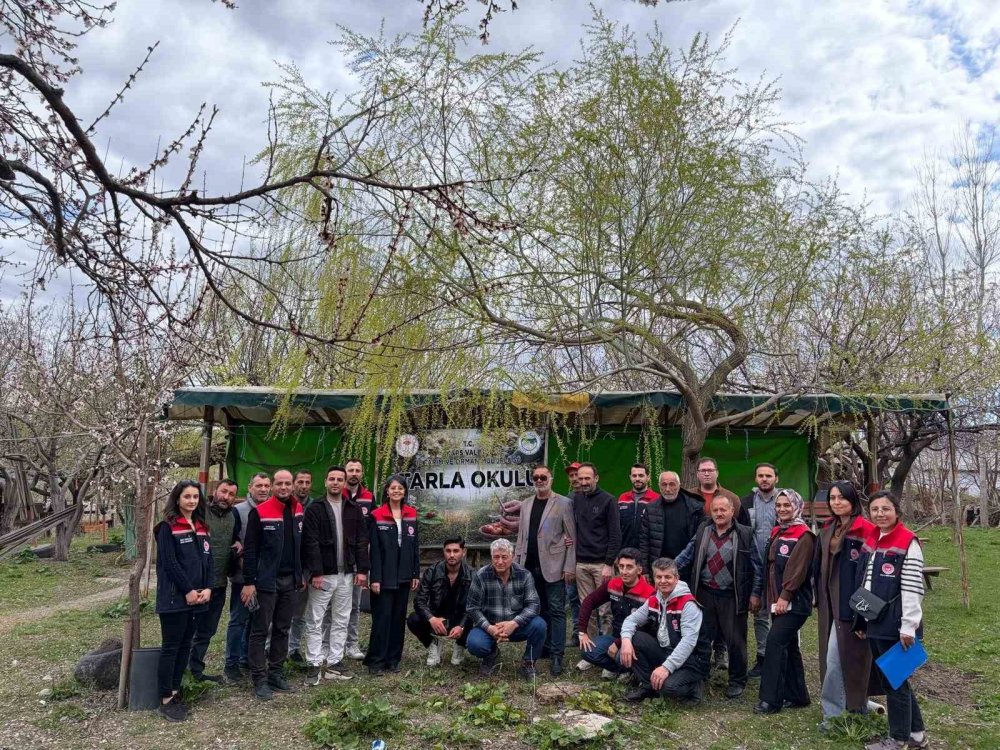 Kağızman’da Meyvecilikte Eğitim Seferberliği Sürüyor
