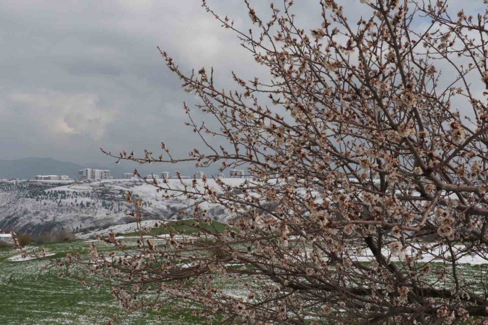 Ankara’da Kar Manzaraları Dronla Görüntülendi