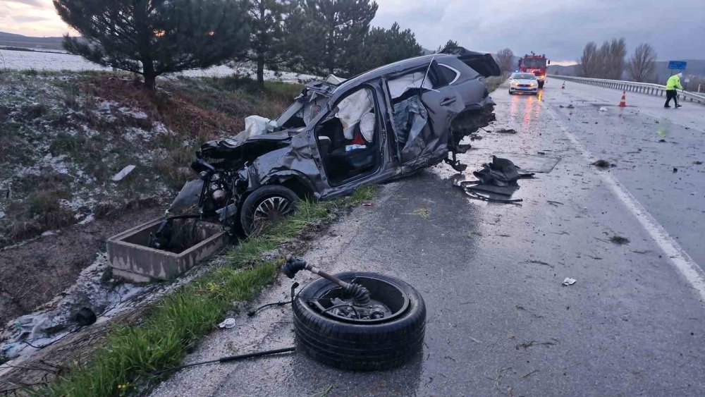 Çorum’da Aynı Noktada İki Farklı Trafik Kazası: 1 Ölü, 3 Yaralı