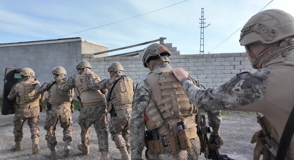 Iğdır’da İnsan Kaçakçılığı Operasyonu.. 12 Kişi Yakalandı, 7’si Tutuklandı!