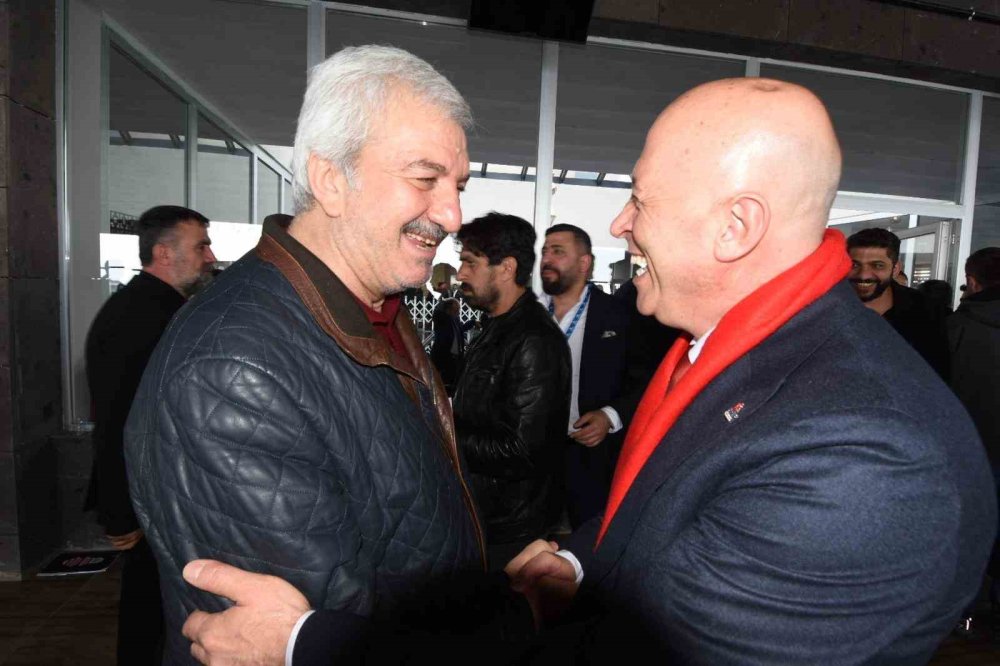 İhracatçılar Birliği’nde Yeni Dönem.. DAİB Başkanlığı’na Ömer Madırlı Seçildi!