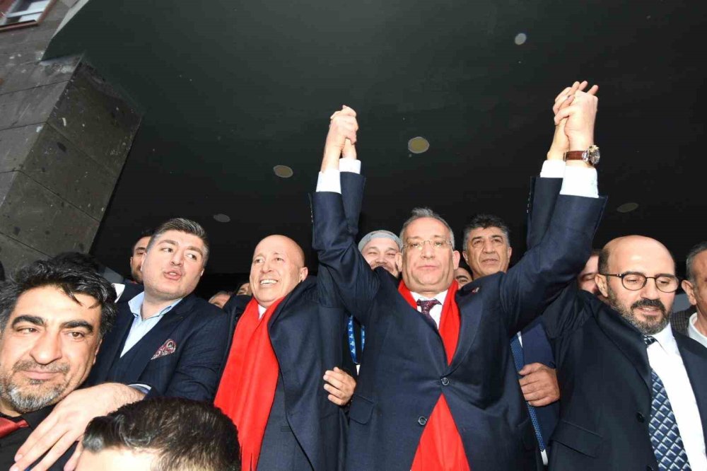 İhracatçılar Birliği’nde Yeni Dönem.. DAİB Başkanlığı’na Ömer Madırlı Seçildi!