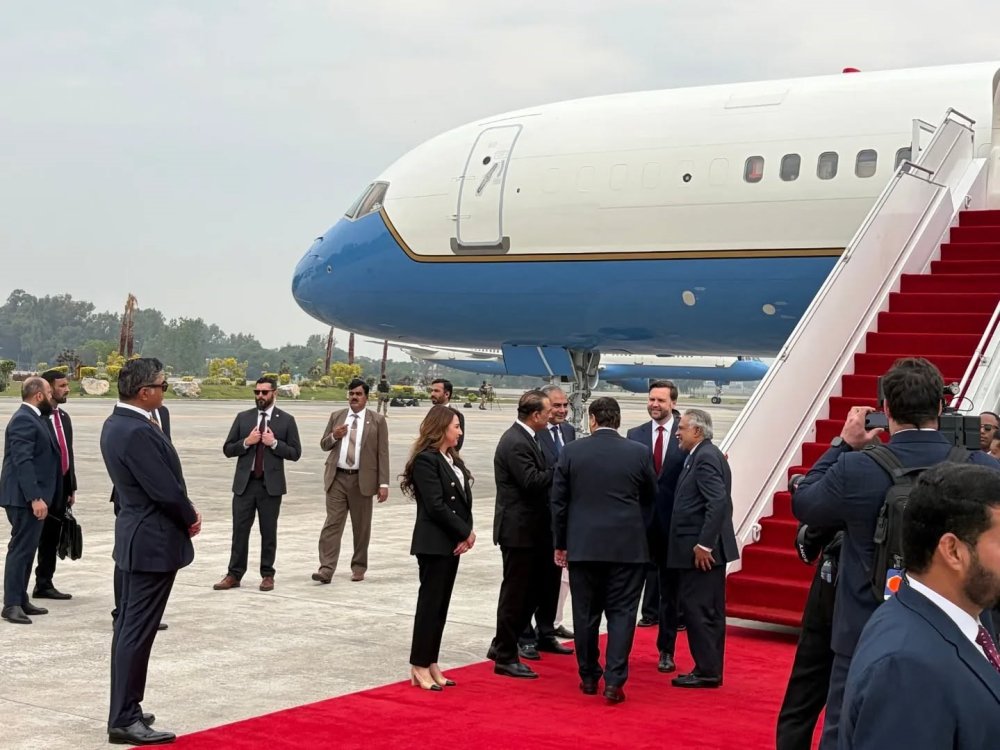 Pakistan’da Kritik Zirve.. ABD ve İran Heyetleri Ateşkes Sonrası Karşı Karşıya!
