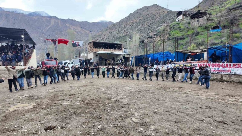 31’inci Kez Boğalar Arenada.. Artvin Yusufeli’nde Nefes Kesen Mücadele!