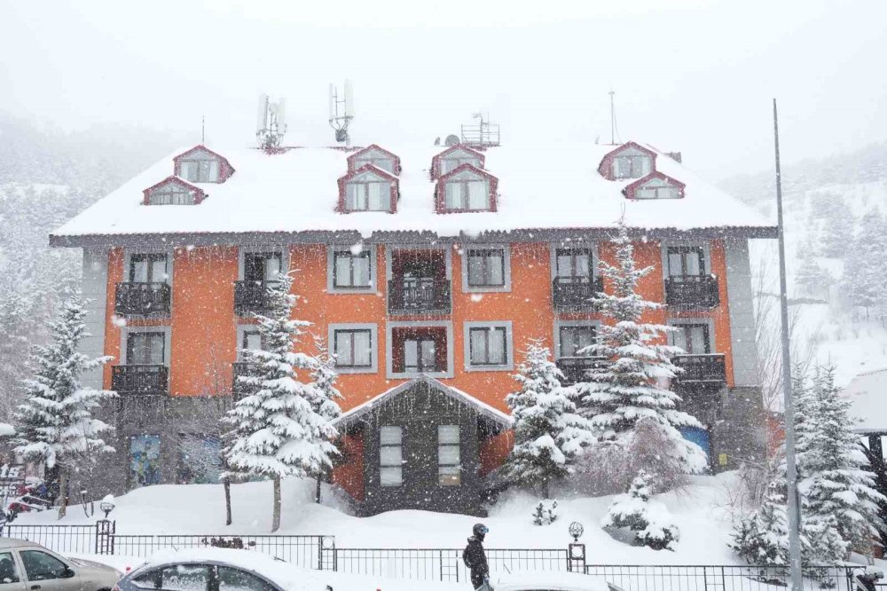 Palandöken’de Kayak Sezonu Uzatıldı.. Nisan Sonuna Kadar Devam!