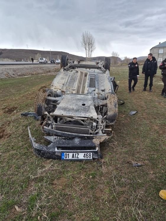 Van Muradiye’de Otomobil Takla Attı.. 1 Kişi Hayatını Kaybetti!