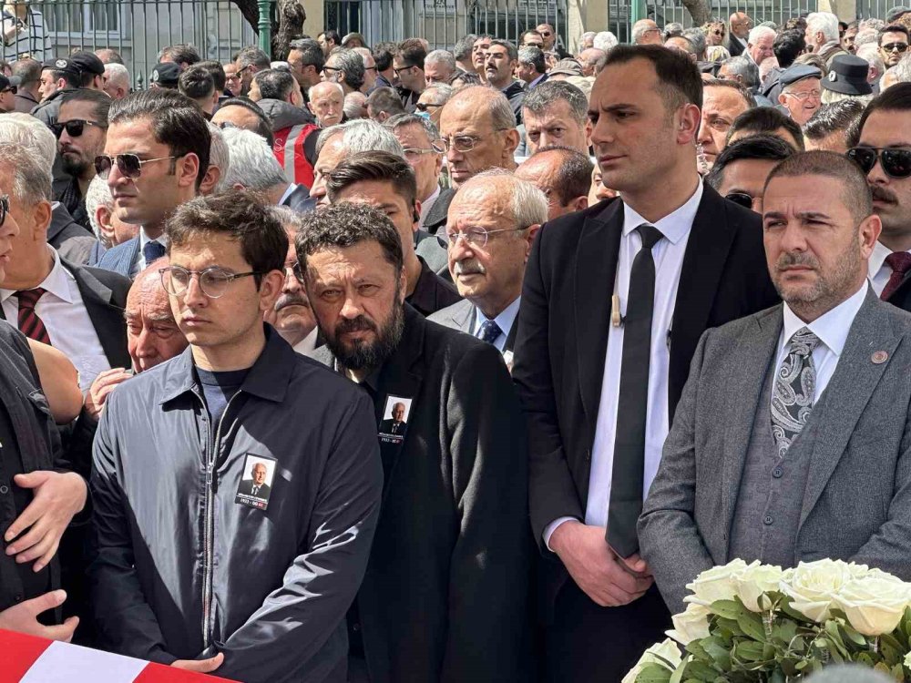 TBMM Eski Başkanı Hüsamettin Cindoruk Son Yolculuğuna Uğurlandı