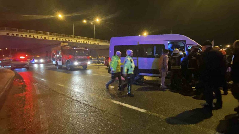 Erzurum’da Zincirleme Trafik Kazası: 5 Yaralı