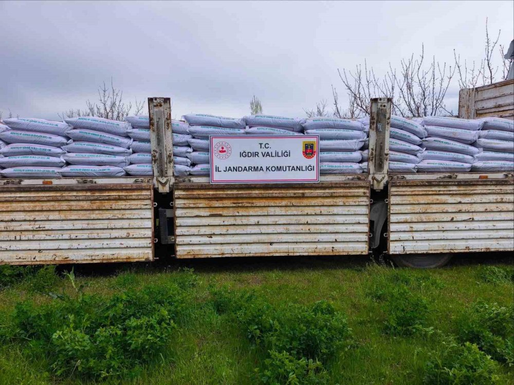 Iğdır’da Kaçak Gübre Operasyonu: 30 Ton Ürün Ele Geçirildi