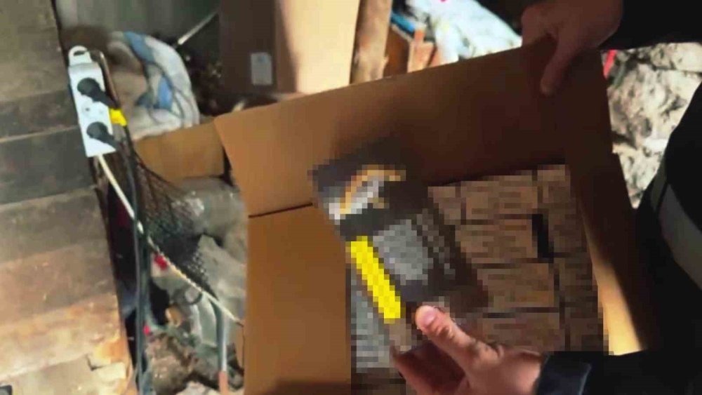 Sigara İmalathanesine Dönüştürülen Depoya Polis Baskını