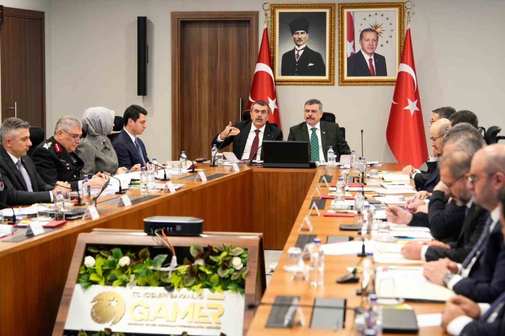 Bakanlardan, 81 İl Valisi ve İl Milli Eğitim Müdürü İle Toplantı