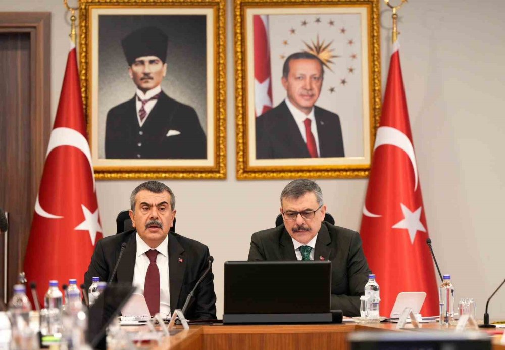 Bakanlardan, 81 İl Valisi ve İl Milli Eğitim Müdürü İle Toplantı