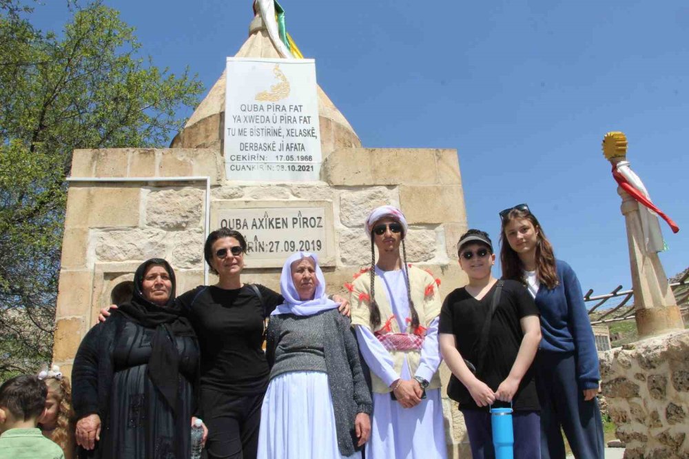 Çarşema Sor Coşkusu.. Êzidîler Yeni Yılı Umut ve Direnişle Karşıladı!