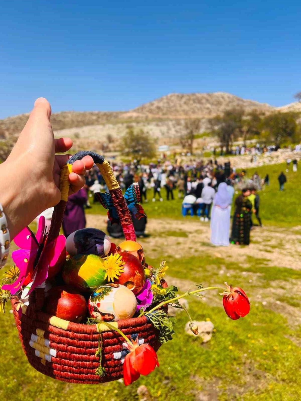 Çarşema Sor Coşkusu.. Êzidîler Yeni Yılı Umut ve Direnişle Karşıladı!