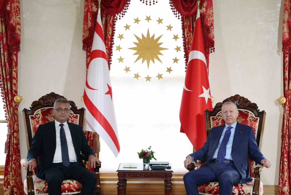 Cumhurbaşkanı Erdoğan, KKTC Cumhurbaşkanı Erhürman İle Görüştü