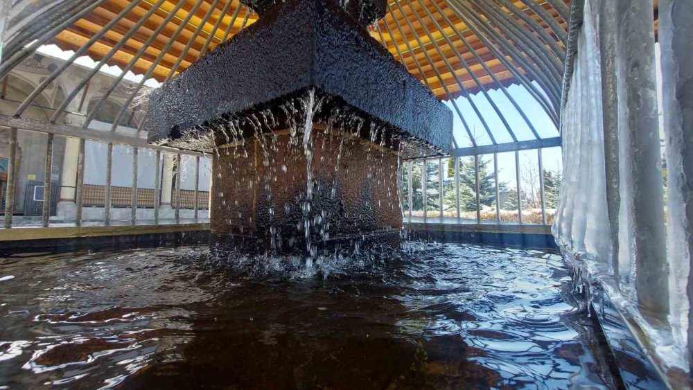 Erzurum’da "Dört Mevsim" Bir Arada Yaşanıyor